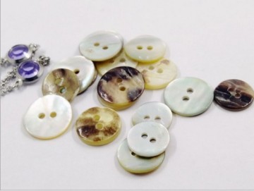 Wholesale Custom agoya shell button