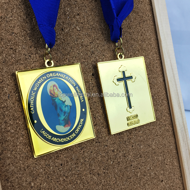 Medallas cristianas occidentales Metal de metal personalizado Jesús, plata y medallas cruzadas de bronce