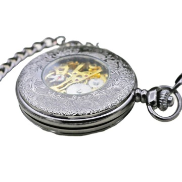 Vintage Gear Gun Pocket Watch Necklace for Men: European & American Style