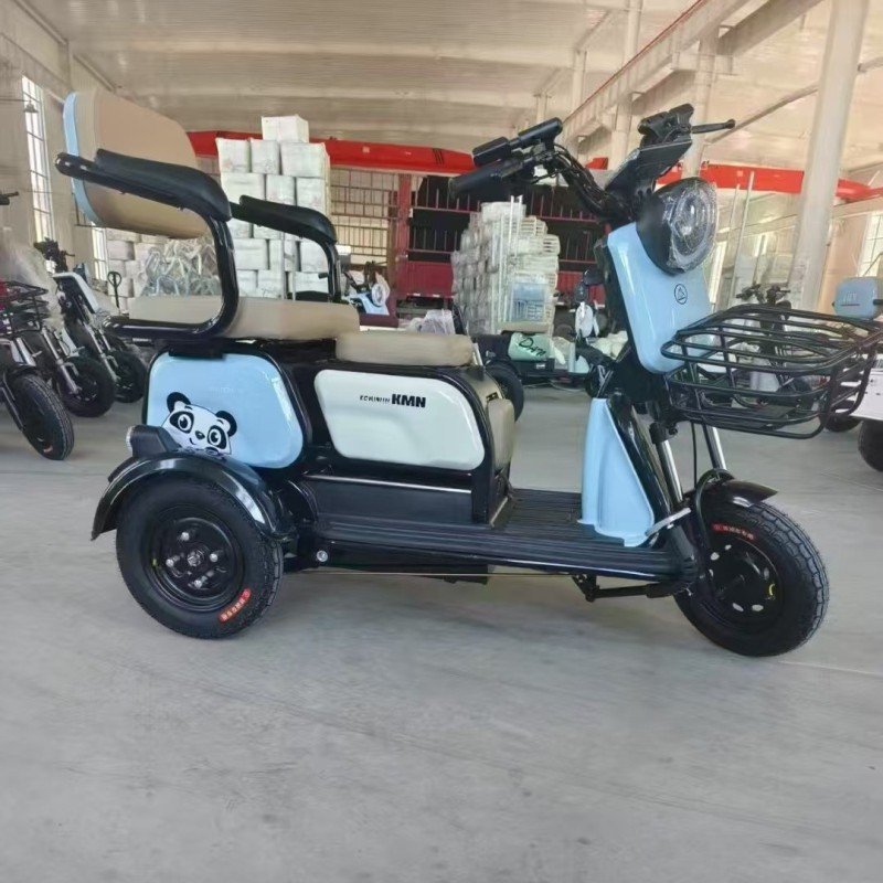 Rugged Three-Wheeled Mobility Vehicle for Seniors