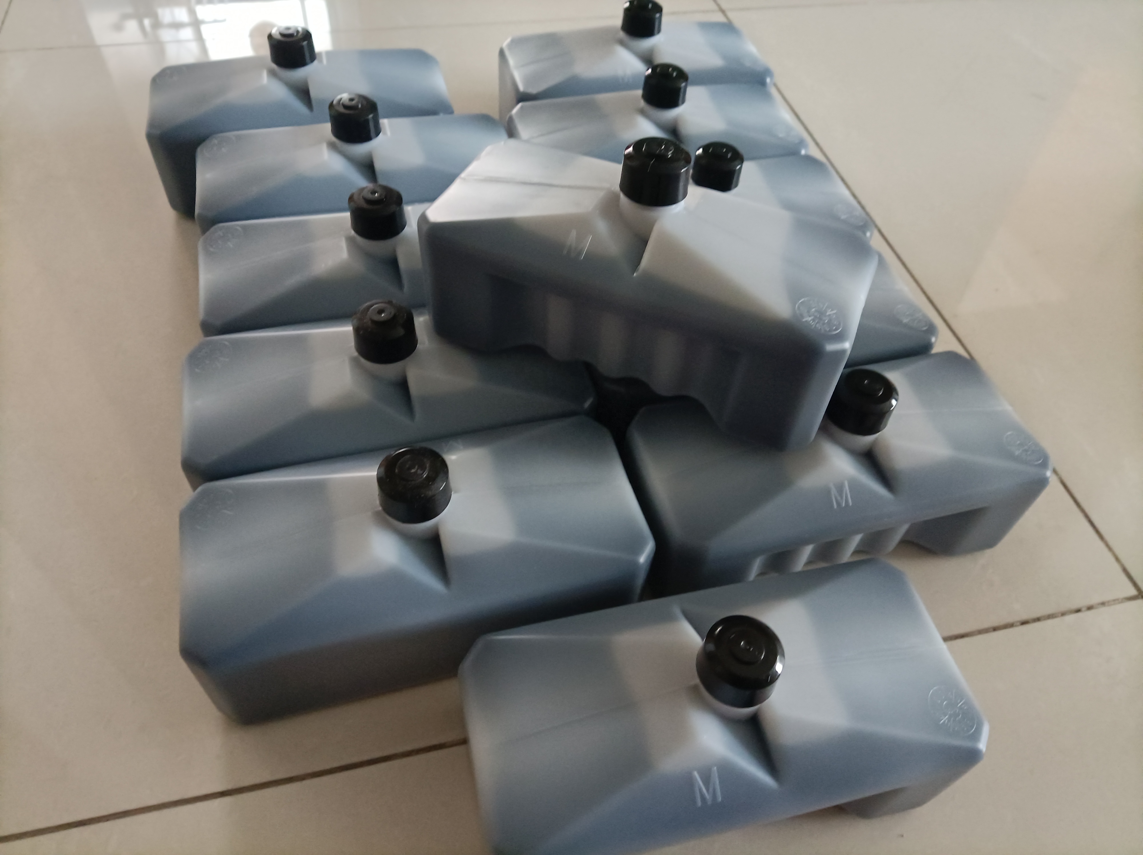Хорошее качество 0,825L Domino MC-295BK Растворитель для A100 A200 A300 Domino CIJ Струйный принтер