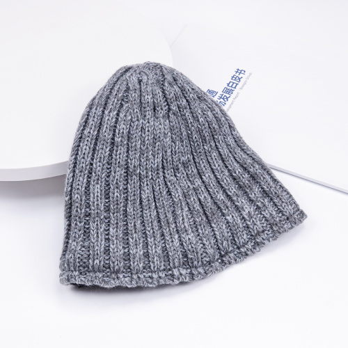 Cappello per secchio a maglia grigio di alta qualità