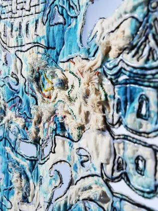 Quiet Beauty and Fantastic Urban Utopia