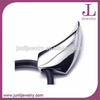 Super Quality Polishing 3D Wolf Tooth Stainless steel Pendant