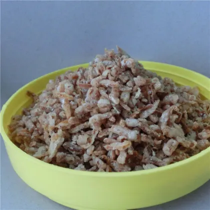 natural golden crispy onion