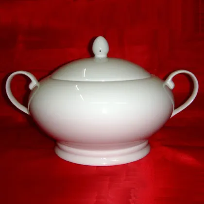 Ceramics Casserole with Lid