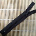 Good design classic black nylon zippers for jacket