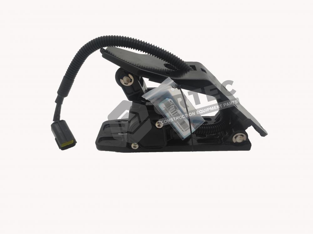 4130701363 Pedal acelerador adequado para LGMG CMT96 CMT106