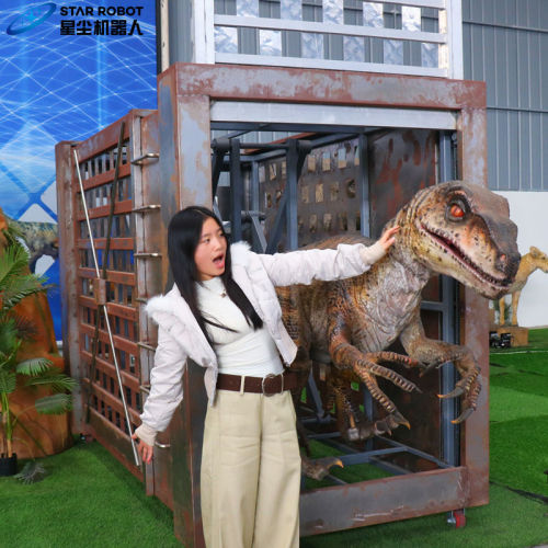 Velociraptor Animatronik Dijual: Dinosaurus Escape Cage