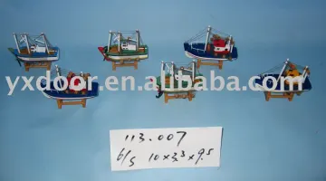 Wooden fish boat model (113.007)ship model