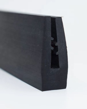 EPDM Weatherstrip U-Shape Rubber Usage in Waterjet Machines