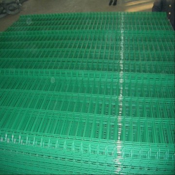 Wire Mesh Fencing in Welded Wire Mesh