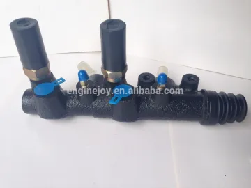 000 295 87 06 Clutch master cylinder for TRUCK
