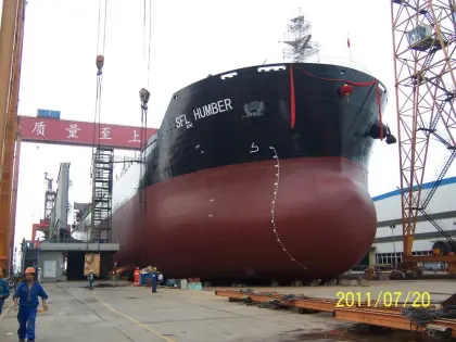 Repair Vessel up Pneumatic launch balloon