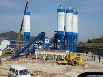 High-end basic version of HZS120 concrete mixing plant