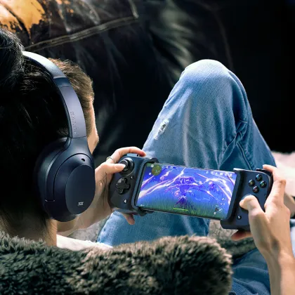 Razer Kishi USB-C Mobile Game Controller for Android