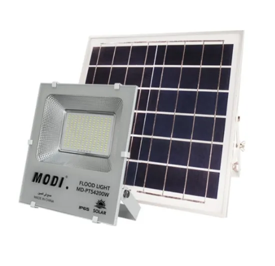 Solar outdoor lights for garage door lighting