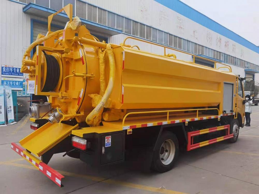 Sewage Suction Truck 8