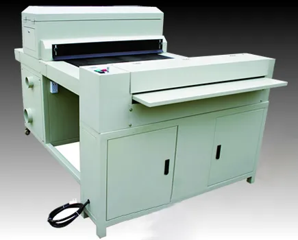 900 UV coating machine