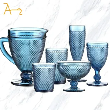 Wholesale European Style Blue Color Wine Glasses, Cocktail Drinking Water Bowls, Colored Champagne Glassware, and Vintage Goblets