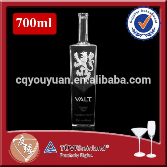customized high white vodka 700ml glass bottles cork top