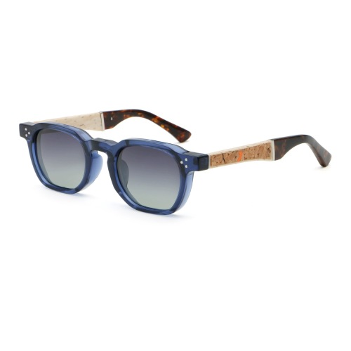 Polygon Retro Square Sunglasses with Wood‑Effect Temples