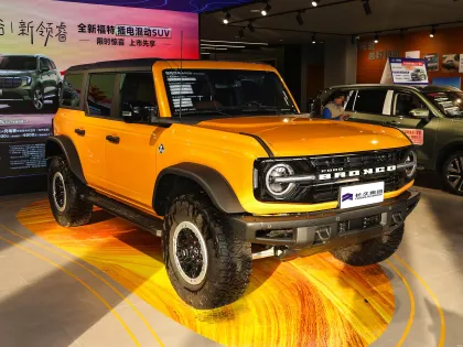 Ford Bronco 2.3T LongBeach Bigfoot Off-Road