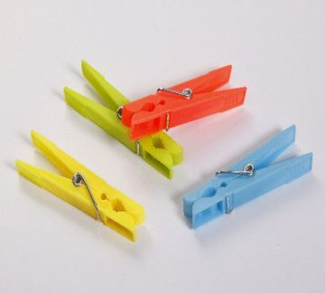 Color Plastic Clothes Peg