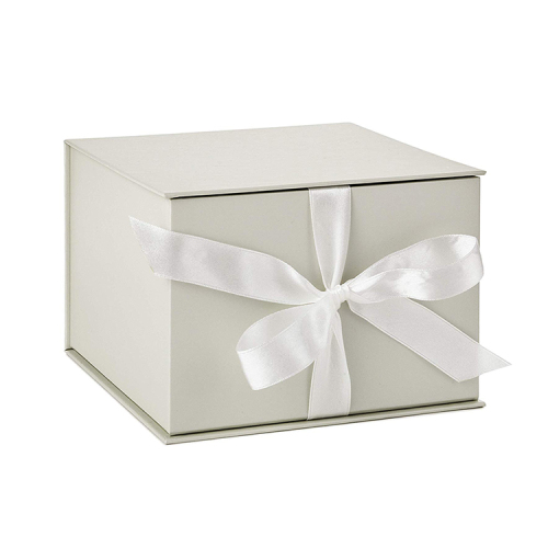 Custom cosmetic perfume gift box packaging with ribbon