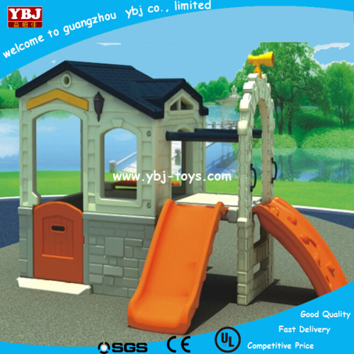 2015 lovely and hot cubby house indoor playground / kids plastic house