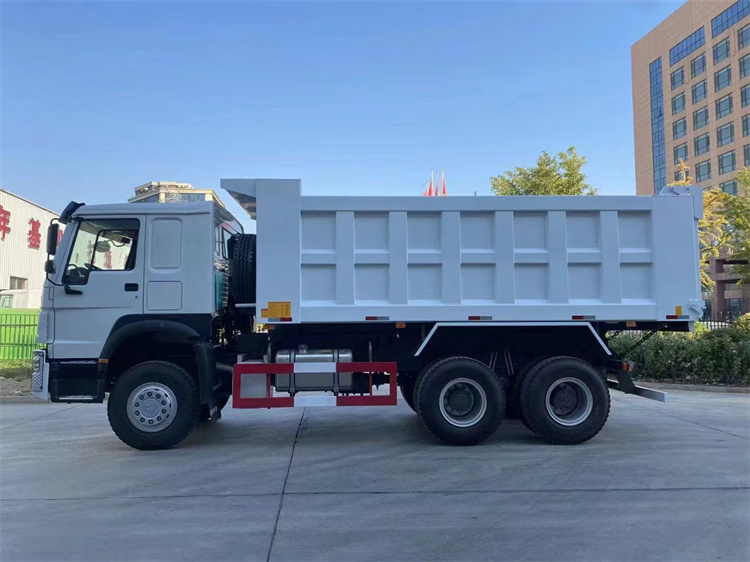 Sinotruk Dump Truck Jpg