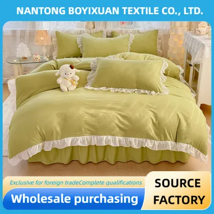 Green Fruit Patterned Pure Color quilt