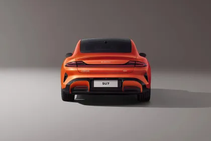 2024 New Xiaomi Su7 Auto Max 673Ps Electric Car Sedan