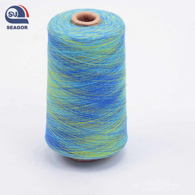Uneven Horizontal Stripes Space Dyed Yarn