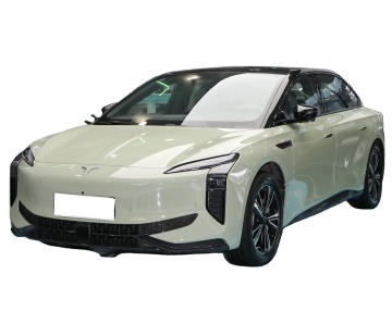 2024 Hongqi EH7: 820KM Range Rear-Wheel Drive New Energy Medium-Large Car with Fast Charging in 0.33 Hours - 820Pro