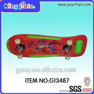 Durable using low price bamboo skateboards