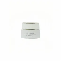 Natural Brightening Antioxidant Radiant Plant Extract Cream