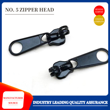 Special zipper head for metal locks