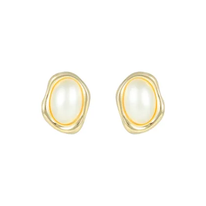 High-end Irregular Rhombus Pearl Stud Earrings