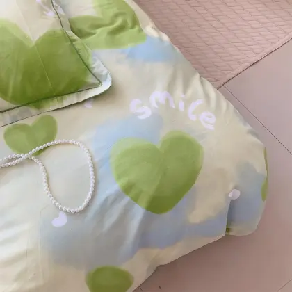 Smile MasterCard Bedding Set