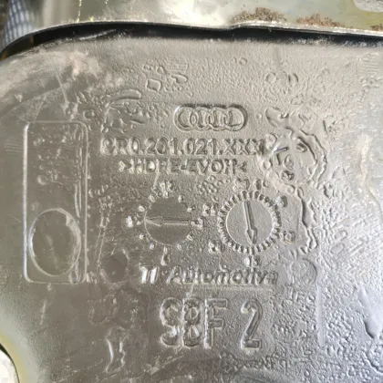 Used Porsche Macan 95B Original Fuel Tank Assembly