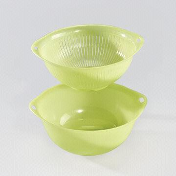 Plastic strainer, made of PP, suitable for kitchen use