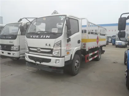 YUEJIN 5 meter cylinder carrier truck for sale