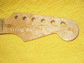 Collo della chitarra ST sostituzione un pezzo Birdseye Maple