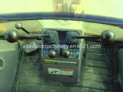 case 580M backhoe loader 