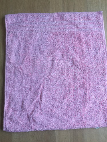 100% cotton hand towel with border