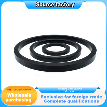 Элегантны прамавугольны пярсцёнак для сучаснай ювелірнай калекцыі