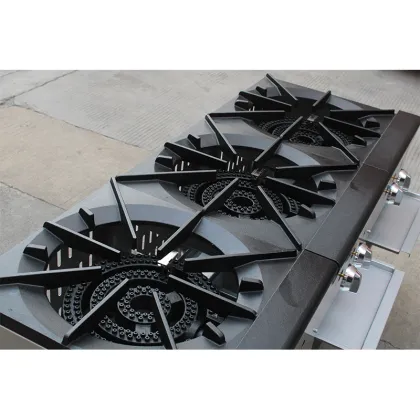 Commercial kitchen gas range