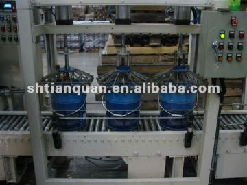 lid crimp machine