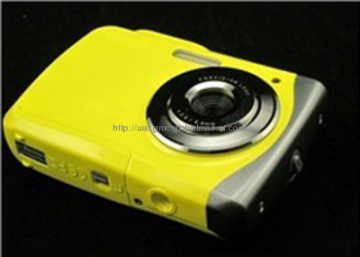 Waterproof digital camera